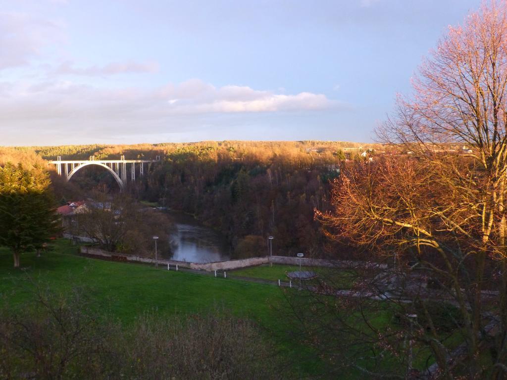 Pstrossova Vila - U Klasterni Zahrady Bechyně Exterior foto
