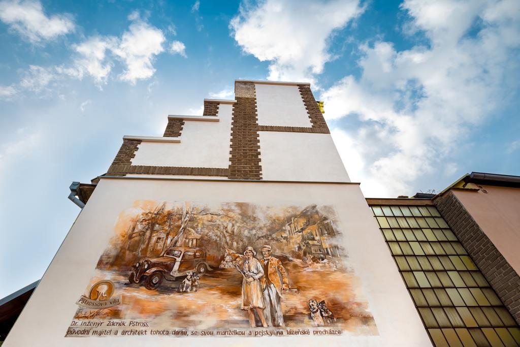 Pstrossova Vila - U Klasterni Zahrady Bechyně Exterior foto