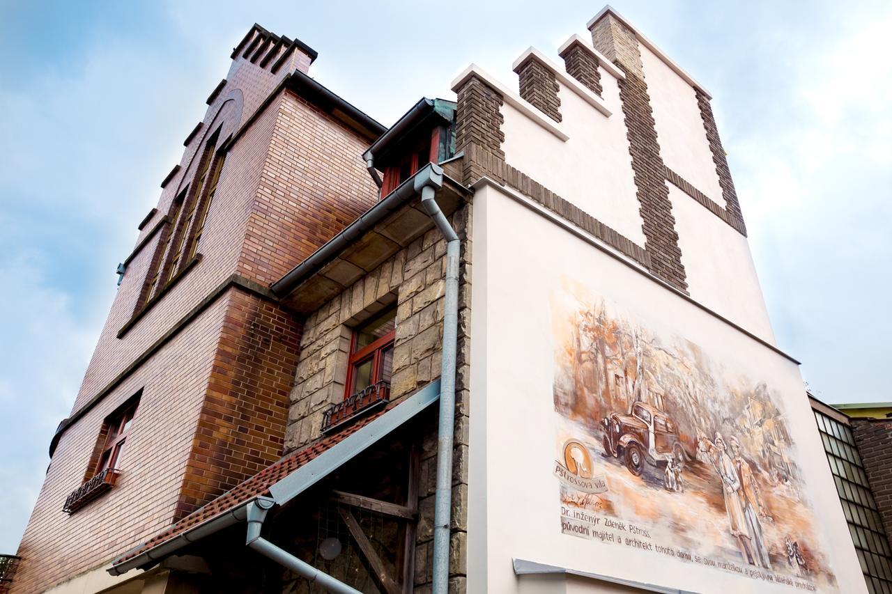 Pstrossova Vila - U Klasterni Zahrady Bechyně Exterior foto