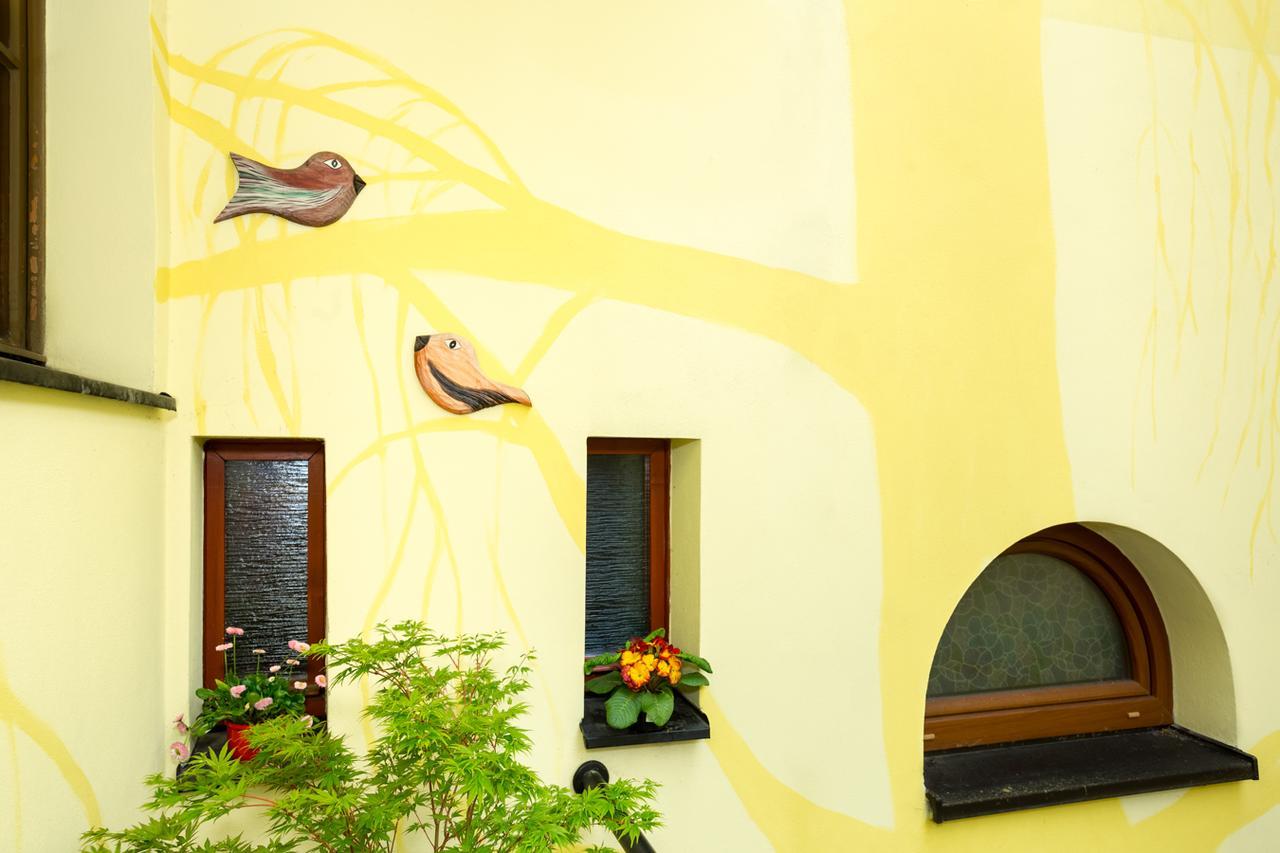Pstrossova Vila - U Klasterni Zahrady Bechyně Exterior foto